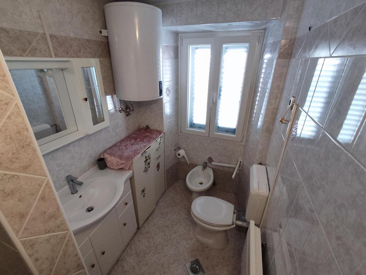 Silvo Apartments Копер Екстер'єр фото