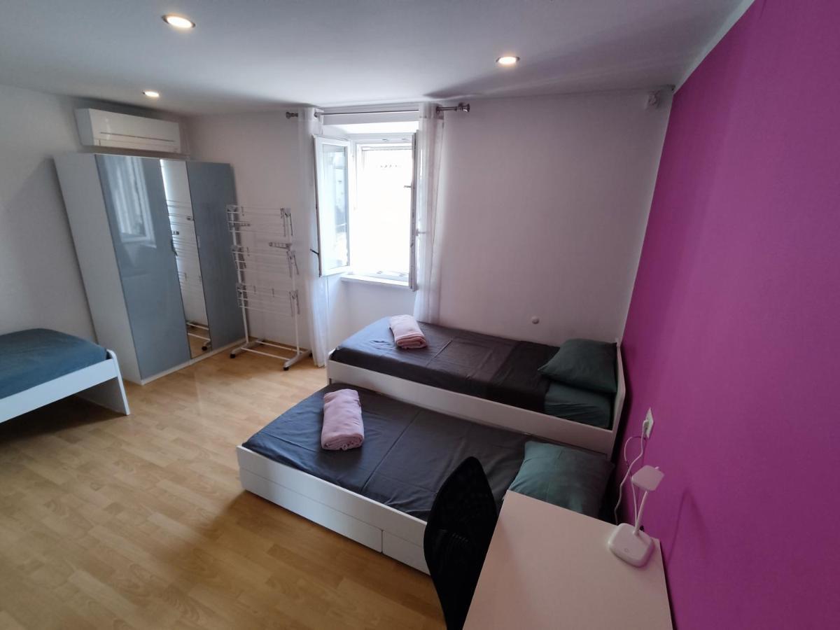 Silvo Apartments Копер Екстер'єр фото