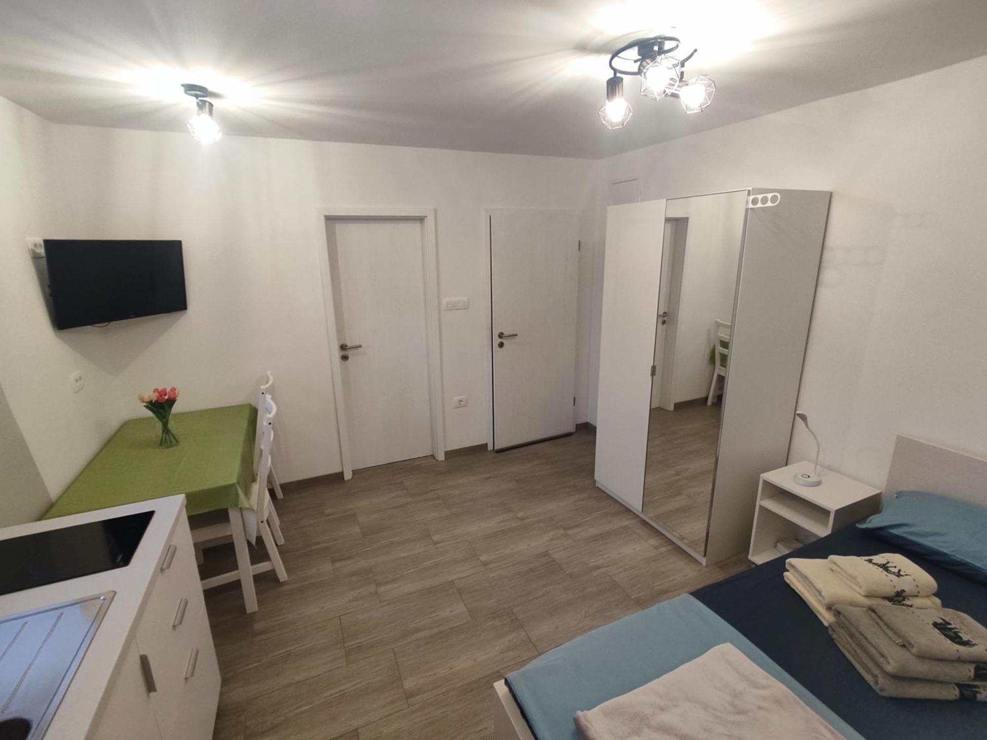 Silvo Apartments Копер Екстер'єр фото